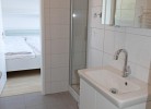 Durchgangsbadezimmer